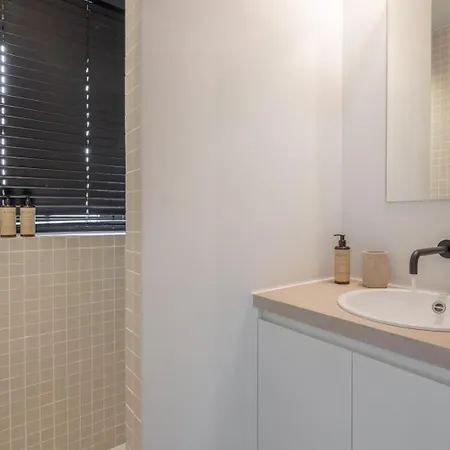 Bright And Modern 2-bedroom In Knokke-Heist