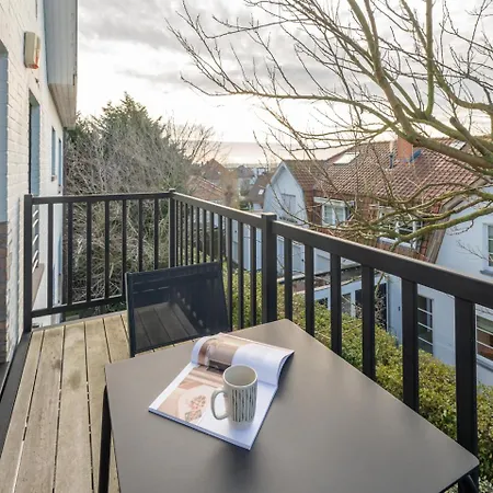 Bright And Modern 2-bedroom In Apartament *