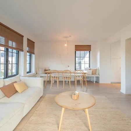 Bright And Modern 2-bedroom In Apartament Knokke-Heist